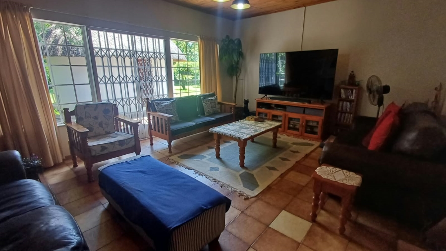 Commercial Property for Sale in Scheerpoort A H North West